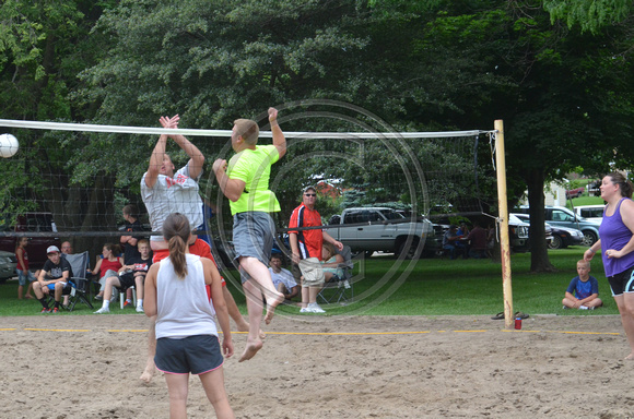 Vetch Days BBQ Sand Volleyball Elgin Review 2015 Dennis3207