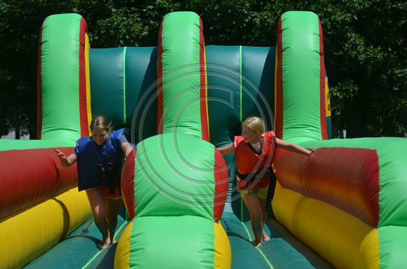 Vetch Days pool inflatables Elgin Review 20151796