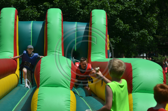 Vetch Days pool inflatables Elgin Review 20151810
