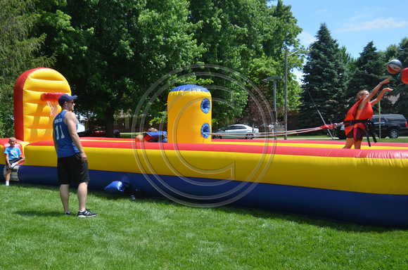 Vetch Days pool inflatables Elgin Review 20151890
