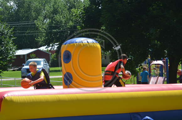 Vetch Days pool inflatables Elgin Review 20152101
