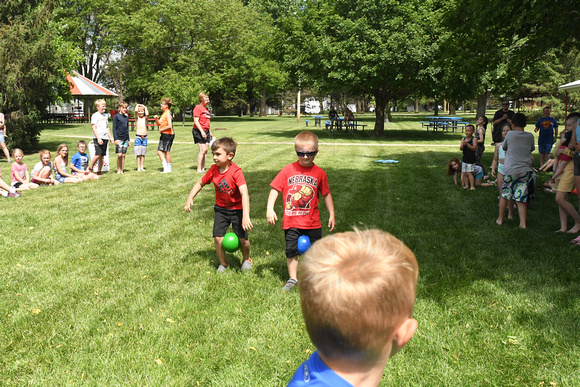 Kids Game Vetch Days Elgin Nebraska Elgin Public Pope John school Antelope County news Nebraska Elgin Review 2023_0091