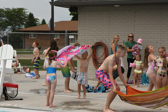 Pool Party Vetch Days Elgin Nebraska Elgin Public Pope John school Antelope County news Nebraska Elgin Review 2023_8835