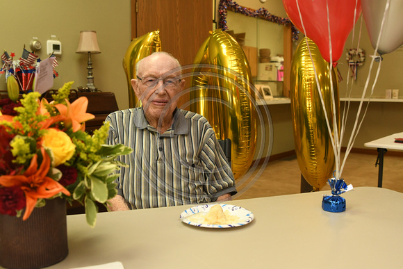 Red Miller 100th birthday Elgin Nebraska Antelope County Nebraska news PJCC EHS Elgin Review 2021_1951