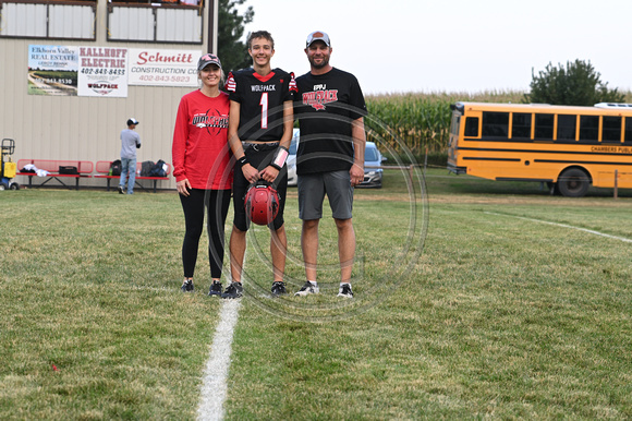 EPPJ football vs CWC Chambers Wheeler Central Homecoming Elgin Public Pope John XXIII Central Catholic Elgin Nebraska Antelope County news Elgin Review 2024_7717