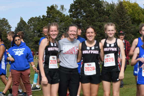 EPPJ Wolfpack cross country districts Elgin Public Pope John EPPJ Wolfpack Cross Country Elgin Nebraska Antelope County Nebraska news Elgin Review 2023_3929