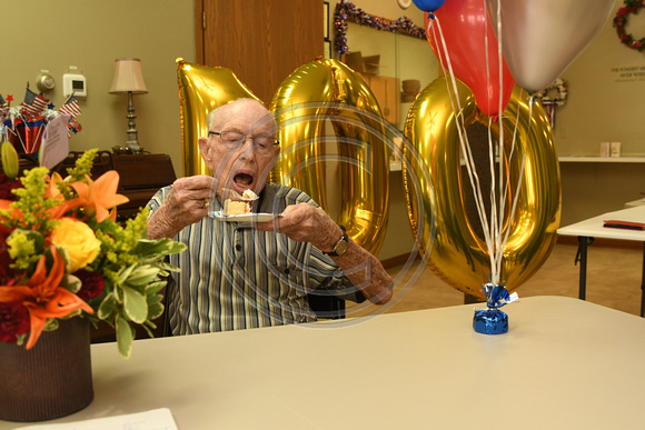 Red Miller 100th birthday Elgin Nebraska Antelope County Nebraska news PJCC EHS Elgin Review 2021_1954