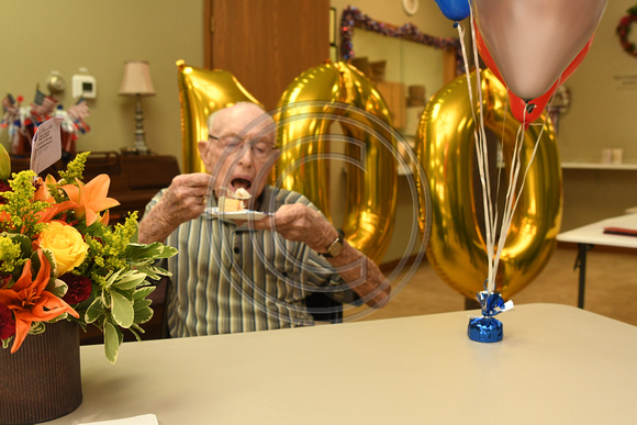 Red Miller 100th birthday Elgin Nebraska Antelope County Nebraska news PJCC EHS Elgin Review 2021_1957