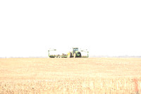 Corn planting John Deere Keith Heithoff Elgin Nebraska Antelope County Nebraska news Elgin Review 2020_9595