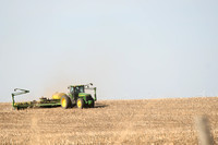 Corn planting John Deere Keith Heithoff Elgin Nebraska Antelope County Nebraska news Elgin Review 2020_9602