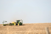 Corn planting John Deere Keith Heithoff Elgin Nebraska Antelope County Nebraska news Elgin Review 2020_9603