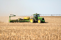 Corn planting John Deere Keith Heithoff Elgin Nebraska Antelope County Nebraska news Elgin Review 2020_9612