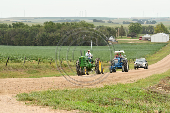 Rae Valley Heritage Thresher Elgin Nebraska Antelope County news Elgin Review 2022_5084