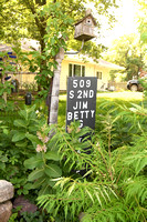 Betty Getzfred Jim Getzfred garden yard tour Elgin Nebraska Antelope County Nebraska news Elgin Review 2020 _0492