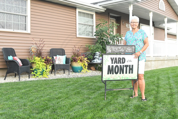 Yard of the Month Young N Lively August Marilyn Reestman Elgin Nebraska Antelope County Nebraska news Elgin Review 2020 _2433