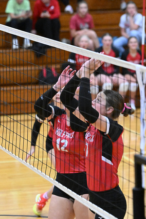 EPPJ Wolfpack volleyball triangular Battle Creek Boone Central Elgin Public Pope John EPPJ Wolfpack Elgin Nebraska Antelope County Nebraska news Elgin Review 2024_3472