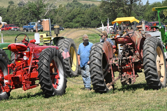 Rae Valley Heritage Plowing Bee Elgin Public Pope John EPPJ Wolfpack Elgin Nebraska Antelope County Nebraska news Elgin Review 2024_1713