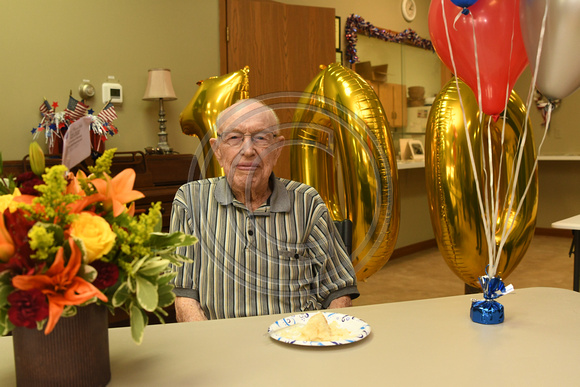 Red Miller 100th birthday Elgin Nebraska Antelope County Nebraska news PJCC EHS Elgin Review 2021_1948